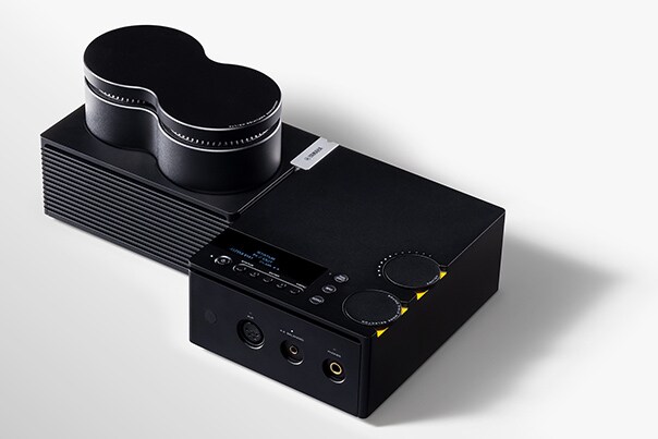 Headphone Amplifier "HA-L7A"