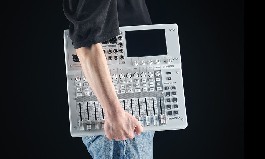 Yamaha MGX12：無論您身在何處