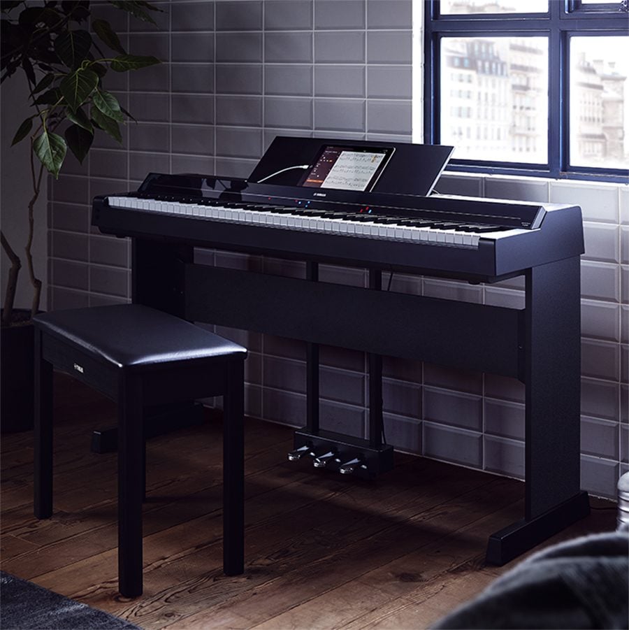 A Yamaha P-S500 digital piano in a room